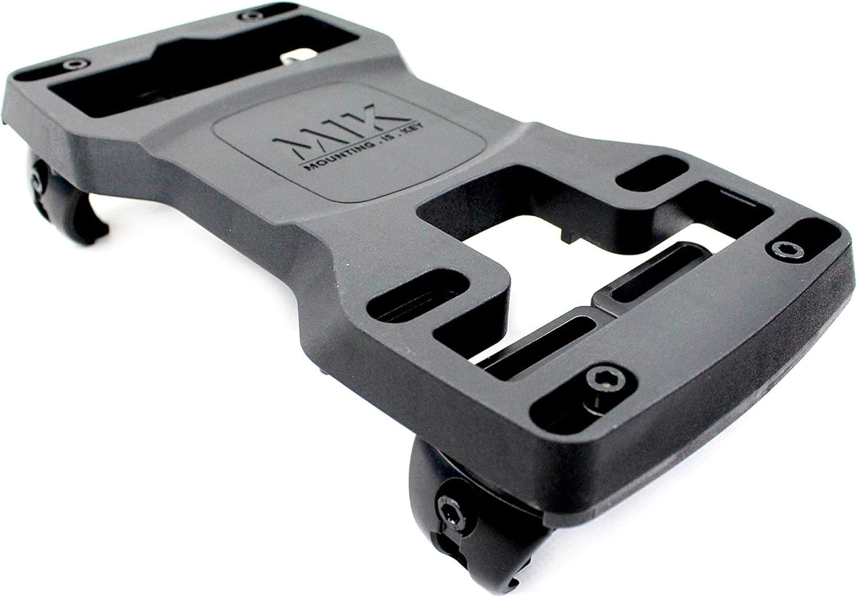 Basil MIK Gepäckträgerplatte Adapter, Einzelansicht schräg von oben