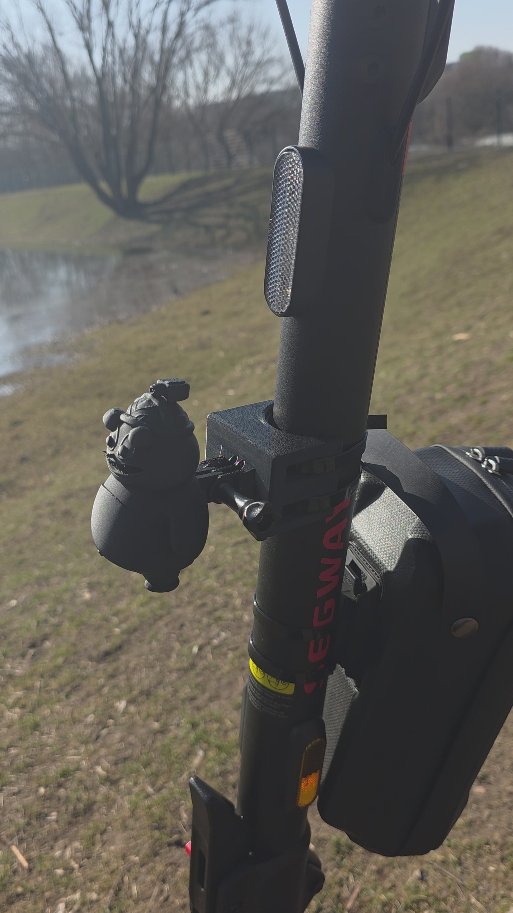 Limited Panda Buddy Action Mount Escooter schwarz