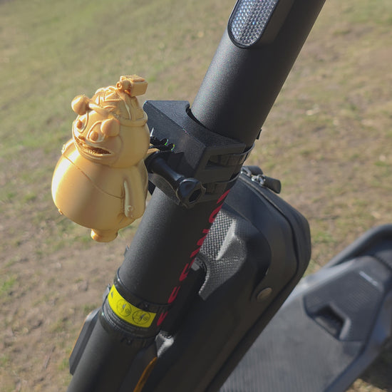 Limited Panda Buddy Action Mount Escooter schwarz